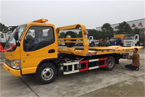 钟祥哪里有拖车服务